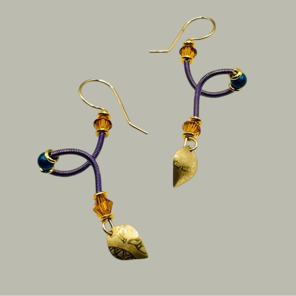 Vintage Holly Yashi Purple Blue Gold Wire Wrap Niobium Leaf Drop Earrings - Picture 4 of 8